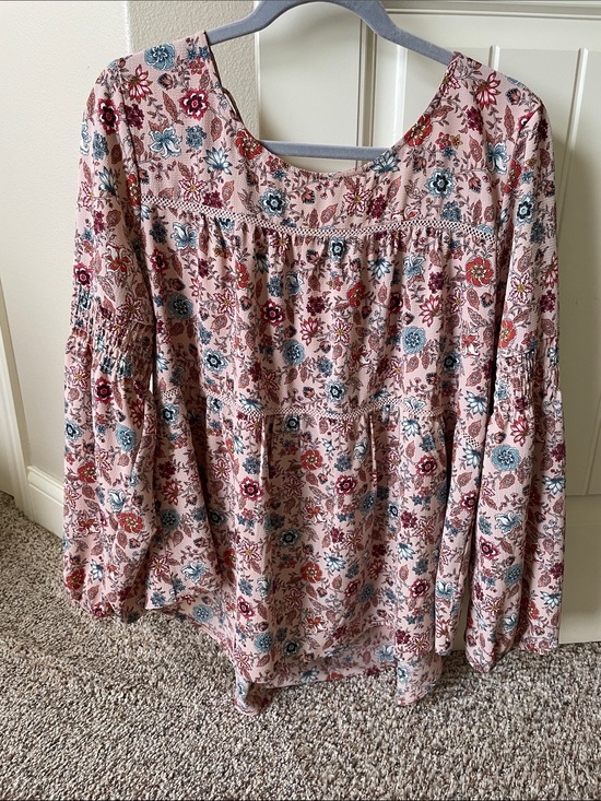 Knox Rose Tops - Knox Rose Pink Floral Peasant Blouse with Blue and Pink Accents